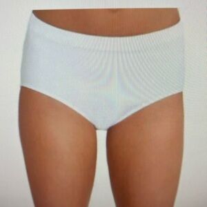 Capeizo team basics dance brief size small